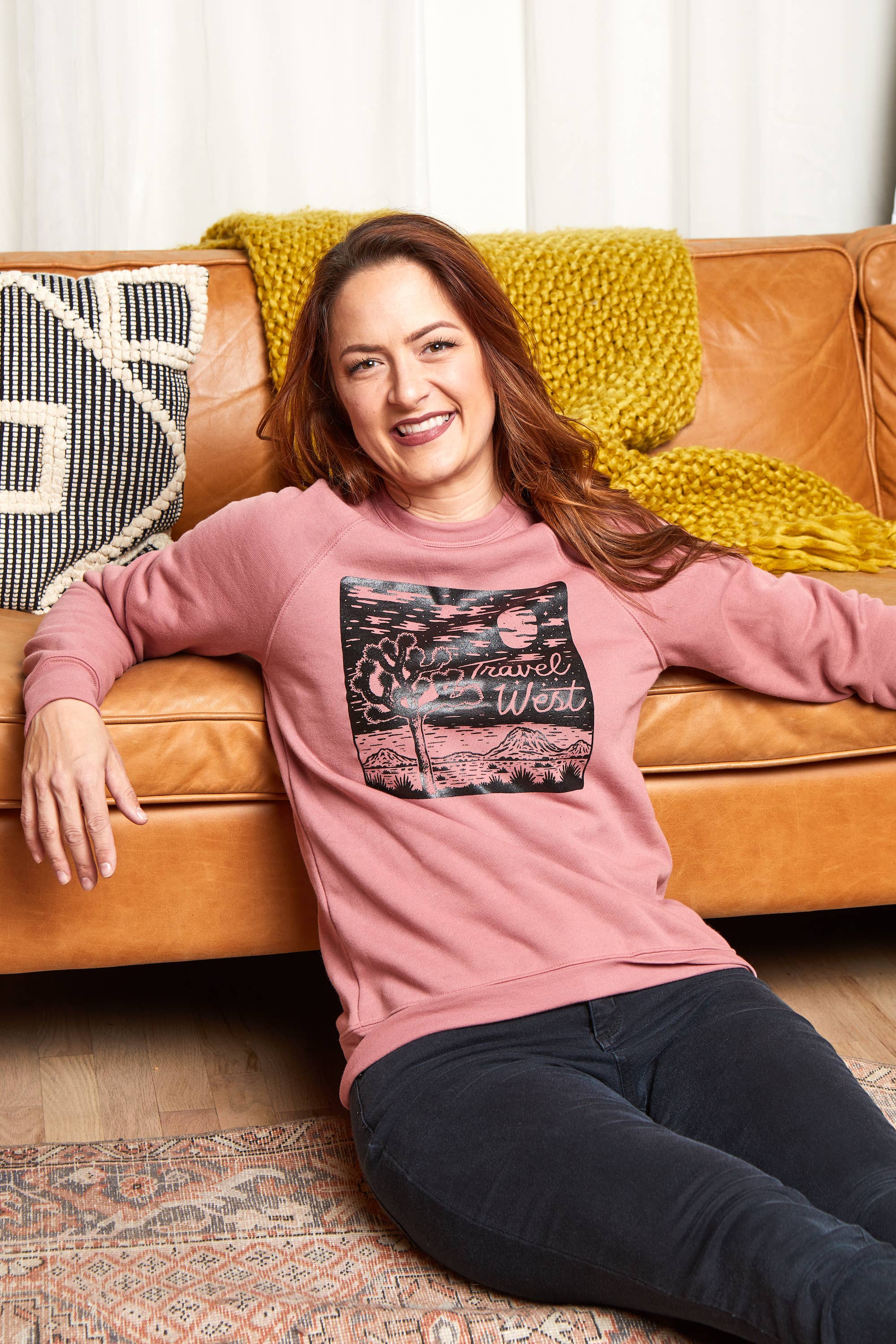 Travel West Crewneck Sweatshirt-Mauve